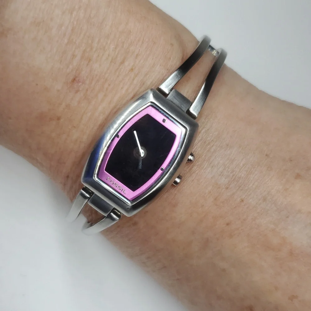 Vintage Fossil Watch ES9768 Big Tic Silver Metal Wristband